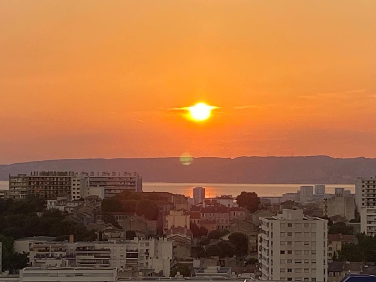 Cote Mer Марсилия Екстериор снимка